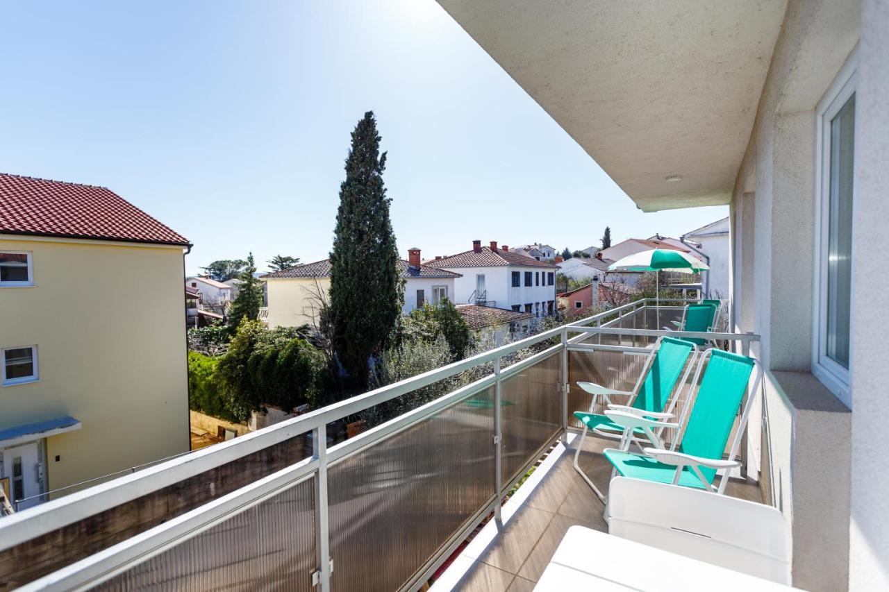 Golden Island Apartments Krk Town Extérieur photo