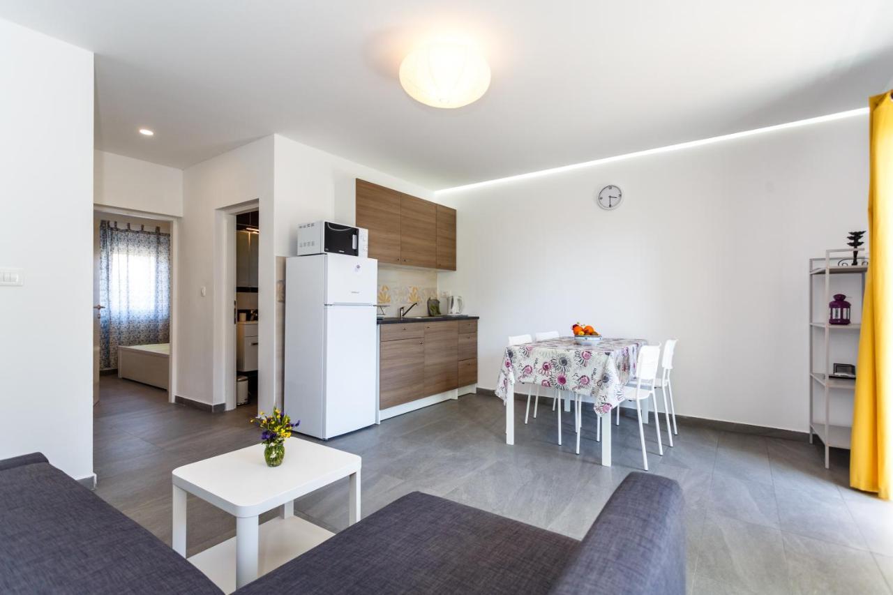 Golden Island Apartments Krk Town Extérieur photo
