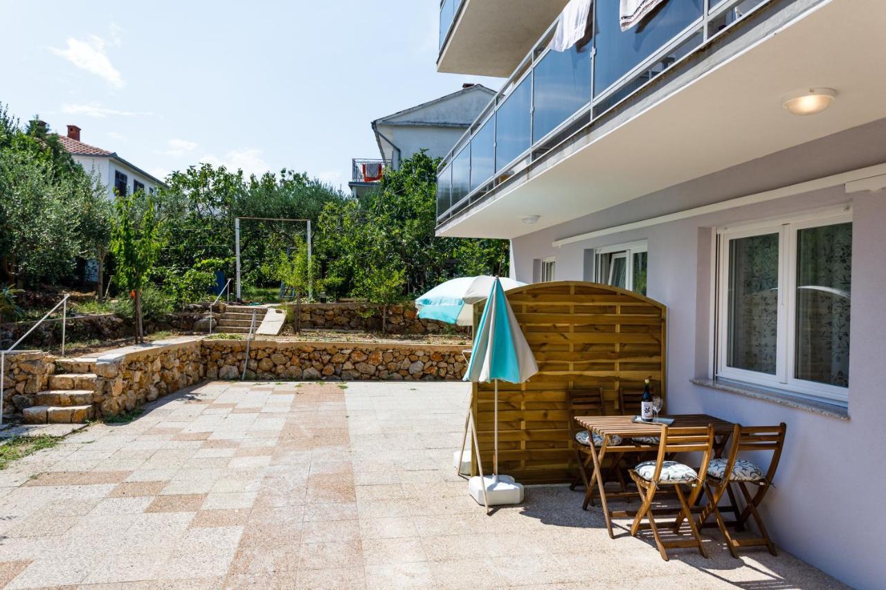 Golden Island Apartments Krk Town Extérieur photo
