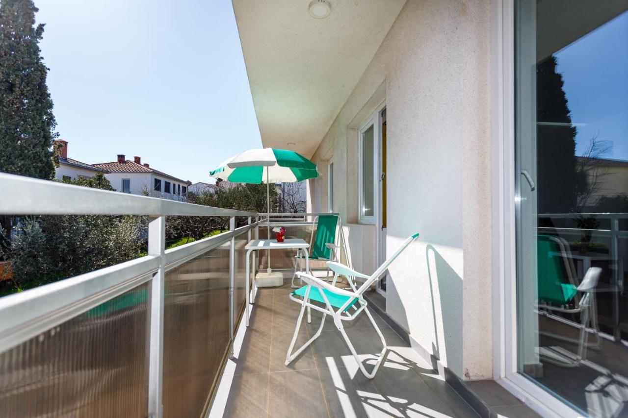 Golden Island Apartments Krk Town Extérieur photo