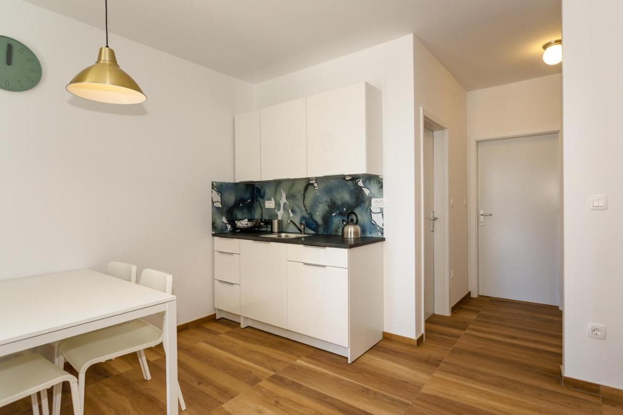 Golden Island Apartments Krk Town Extérieur photo